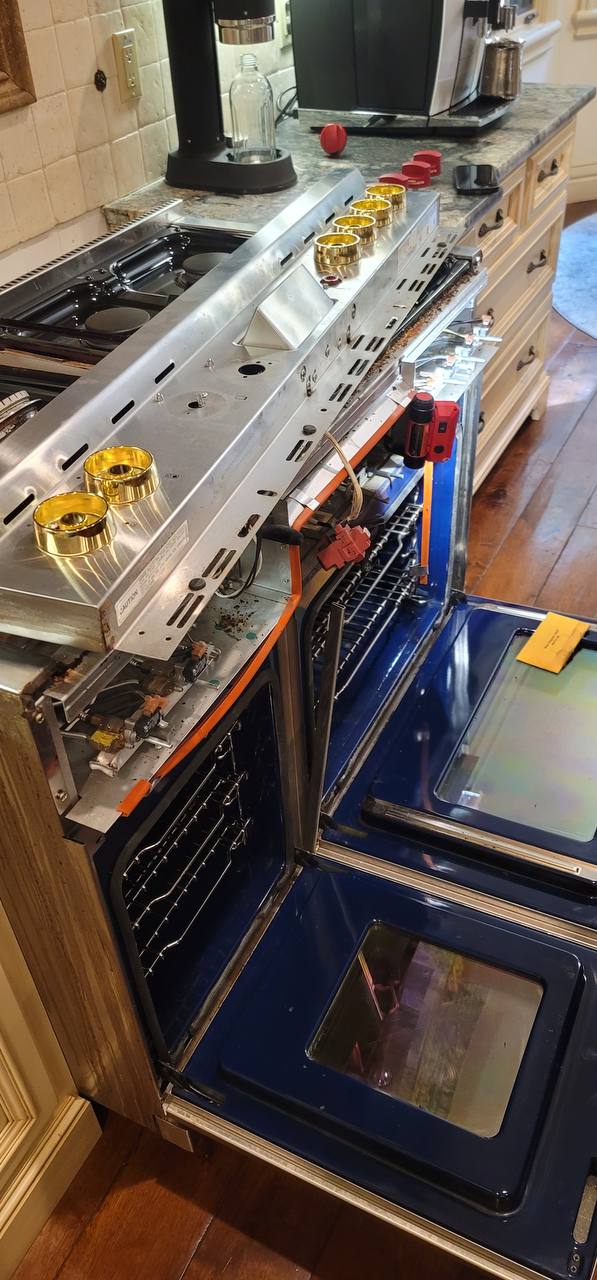 Oven repair in San Ramon, CA by ADRIUM — photo 2